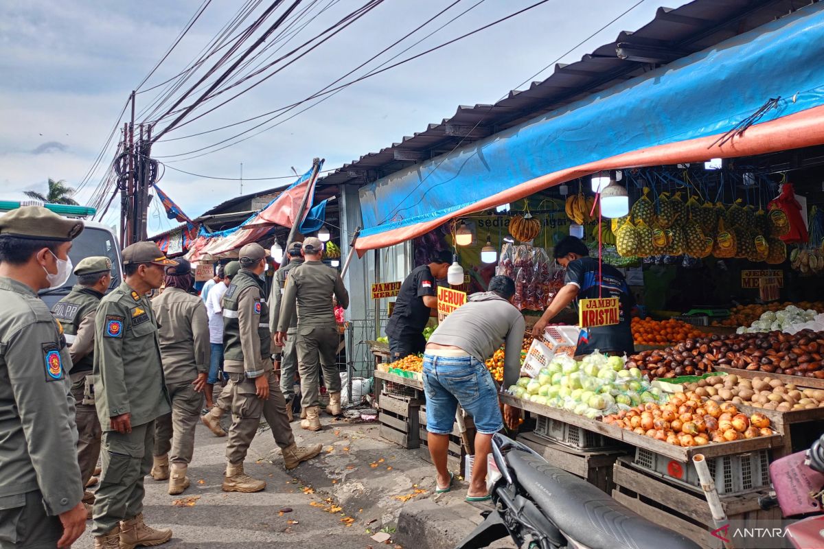 Crackdown on Street Vendors on Jalan Raya Bogor Reduces Traffic Congestion During Peak Hours