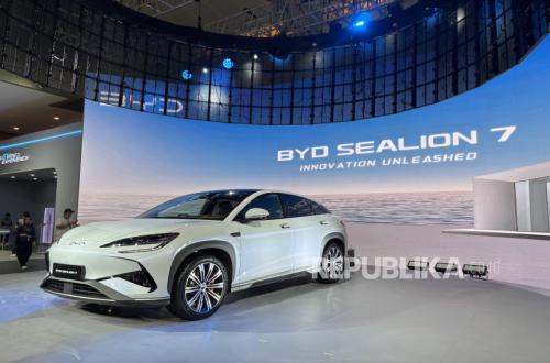 BYD Sealion 7 Deemed Relevant for Modern Mobility, Endorsed by Officials to Automotive Experts