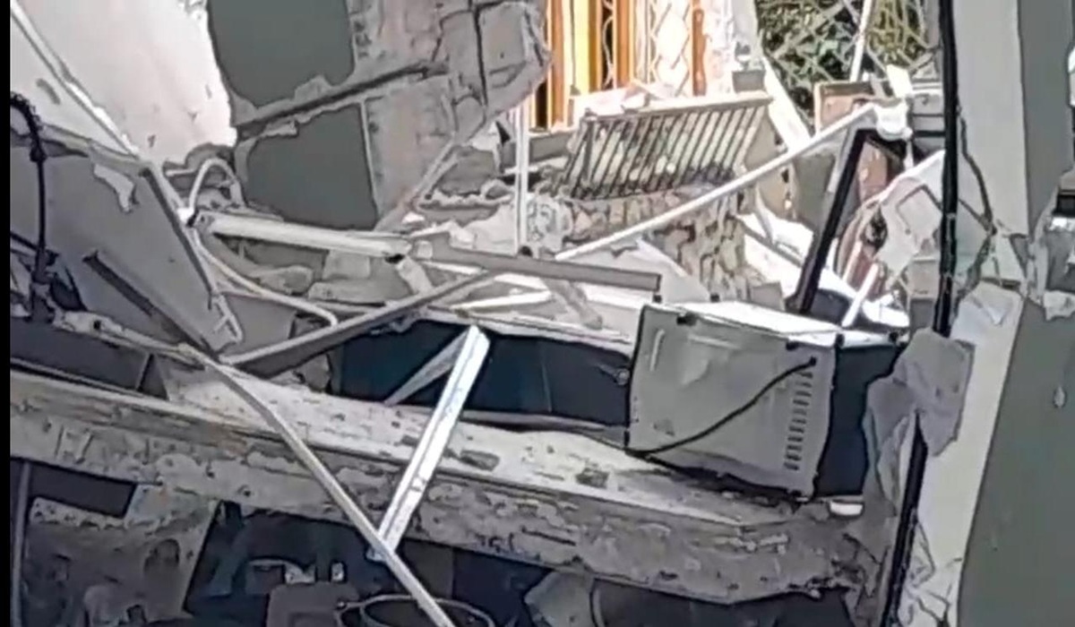 Police Forensic Laboratory Team Investigates Explosion at Loxus Padel in Bogor's Ciangsana