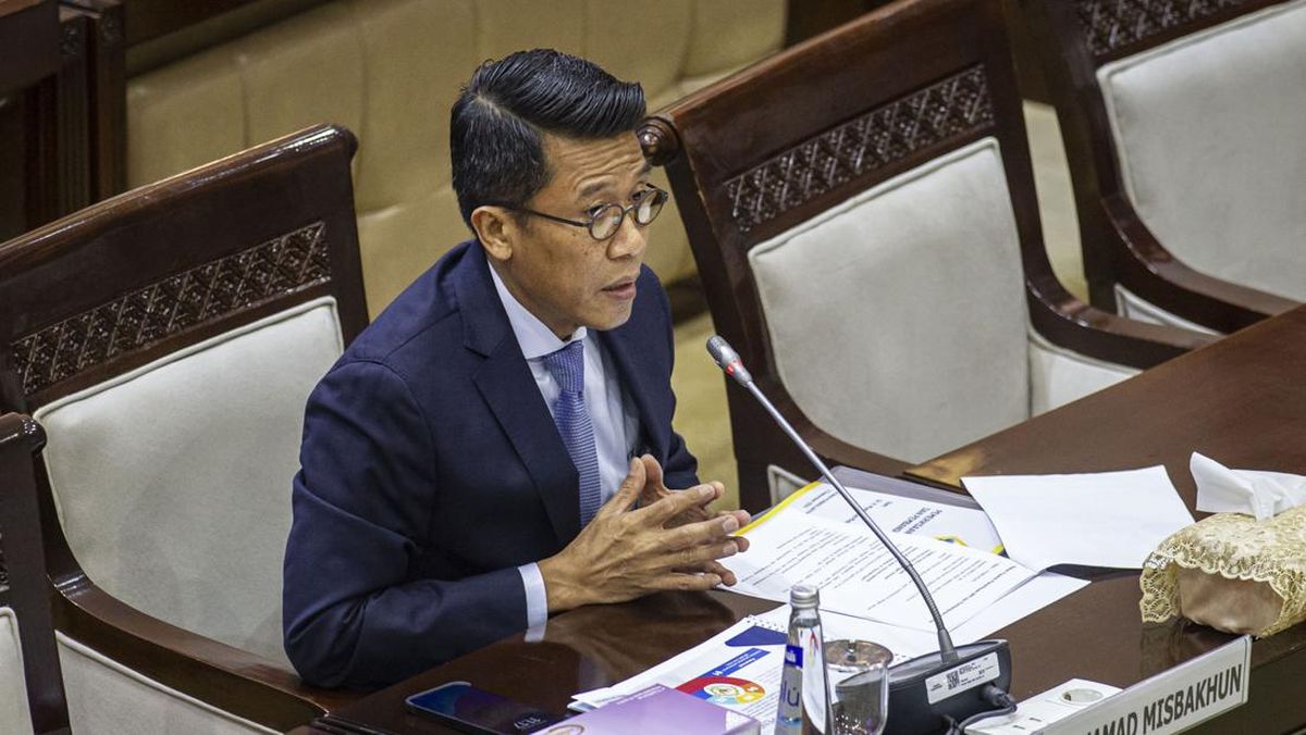 Misbakhun Responds to JK's Statement on Raising Fuel Prices