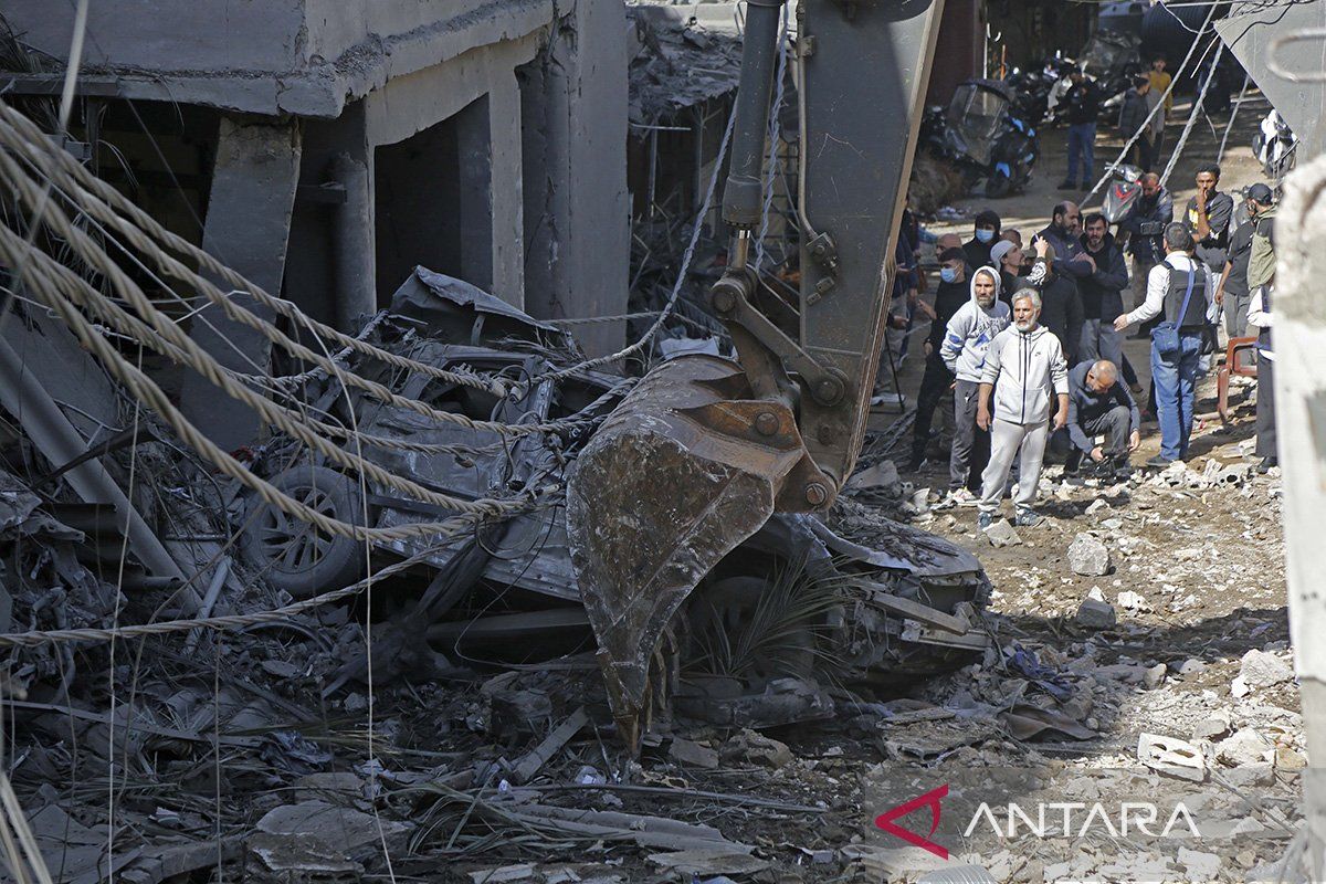 UK Foreign Secretary hopes current ceasefire will be extended to Lebanon