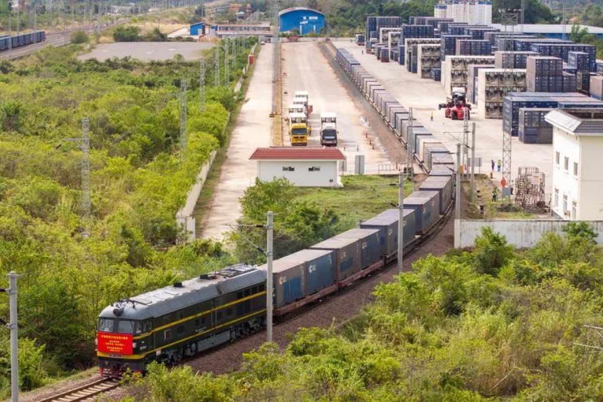 China-Laos Railway Records Solid Trade Growth