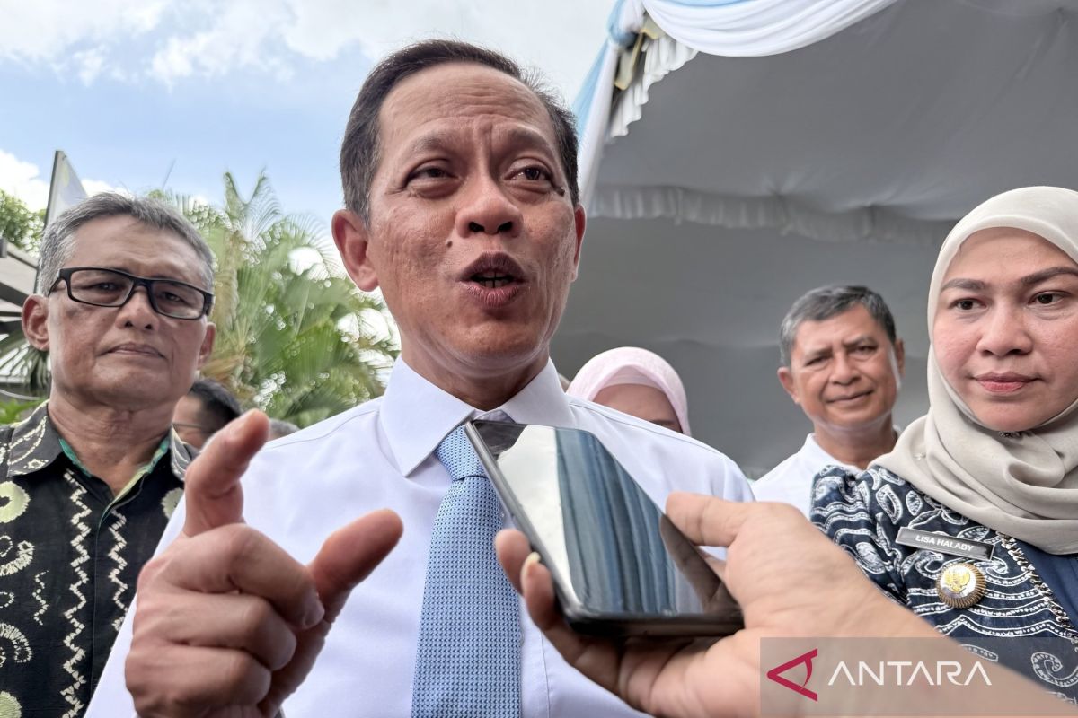 Environment Minister: Open Dumping Waste Practices Drop from 99% to 69%