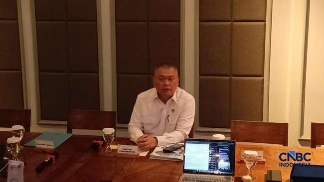 Transport Minister Explains Reasons for Smooth Eid Return Flow in Merak, Congestion in Gilimanuk