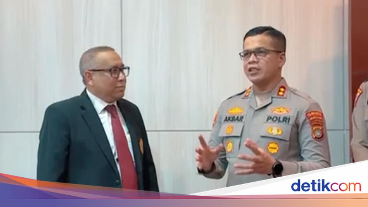 Metro Police Establish Police Studies Centre at Borobudur University