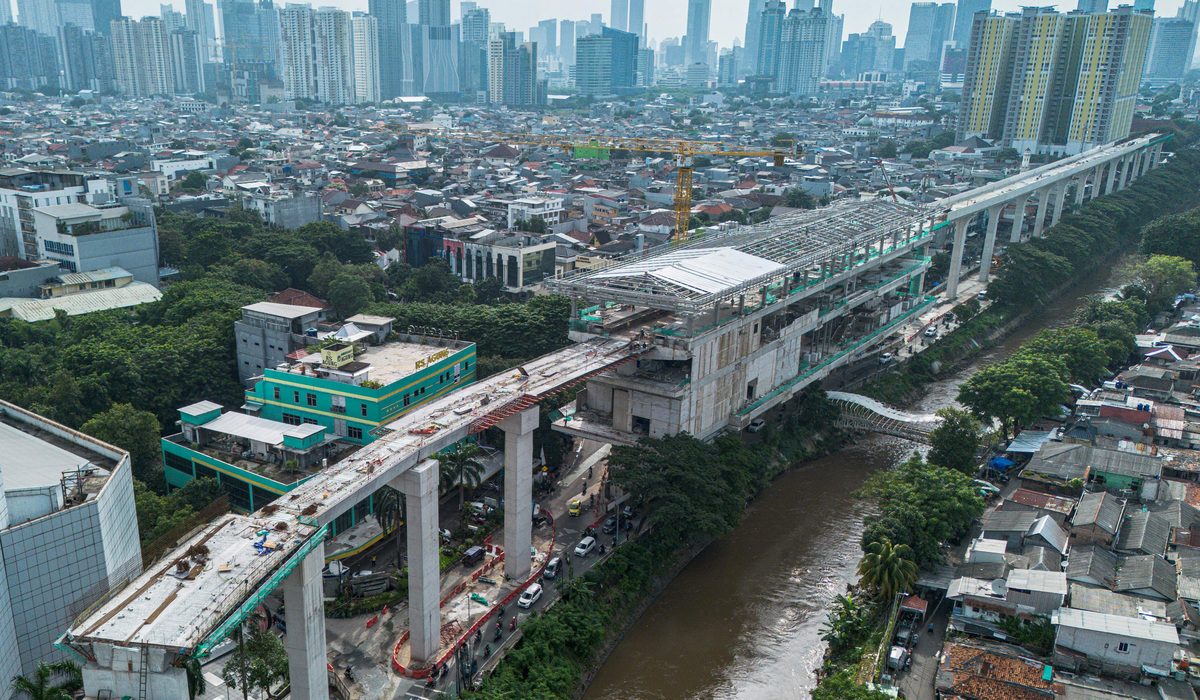 LRT Manggarai-Dukuh Atas Corridor Postponed, Pramono: Public Transport Route Already Saturated