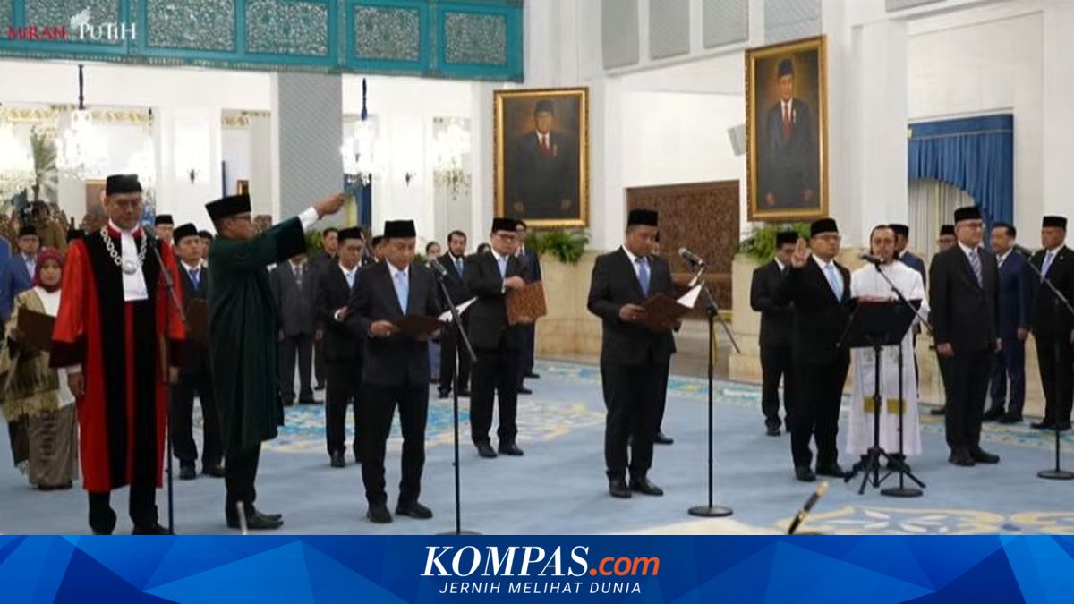 President Prabowo Witnesses the Oath of Office of Nine Members of the Indonesian Ombudsman at the Palace