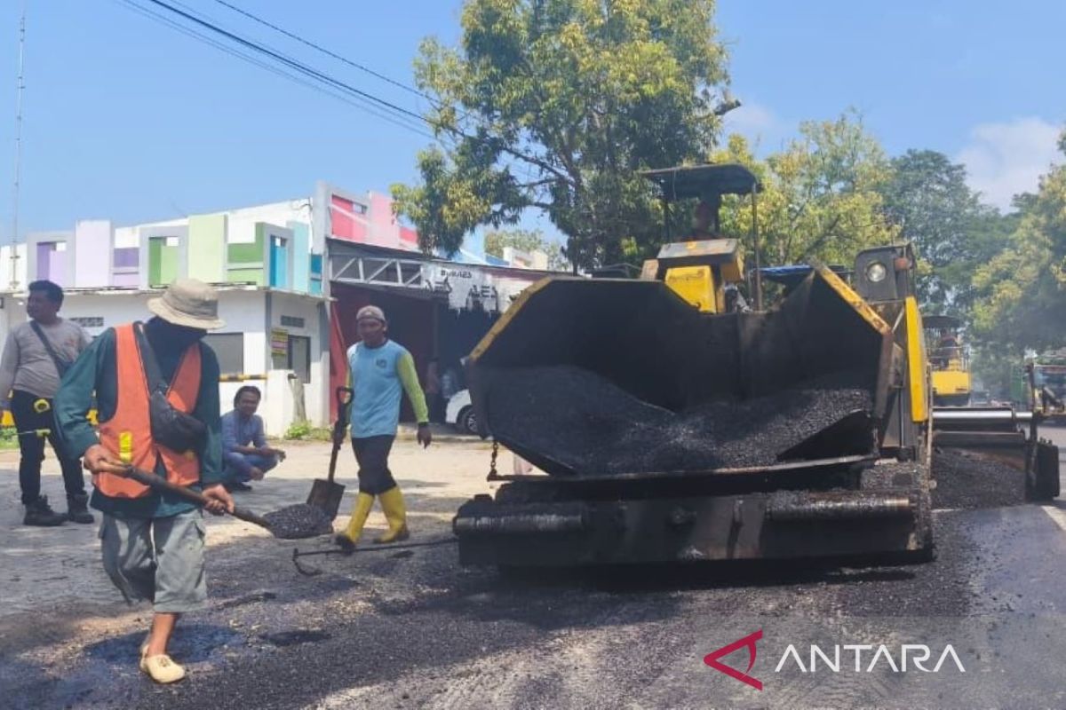 BBPJN continues rehabilitation of Blora-Cepu National Road