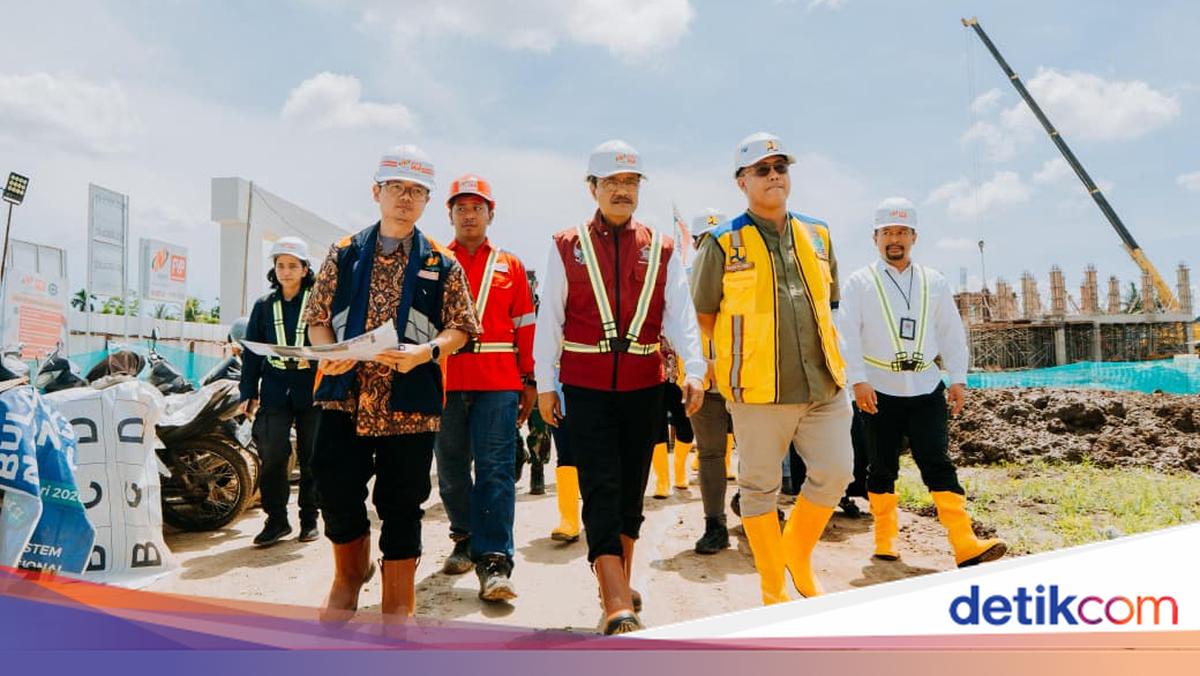 Gus Ipul Inspects Construction of People's School in Deli Serdang, Set to Complete in July 2026