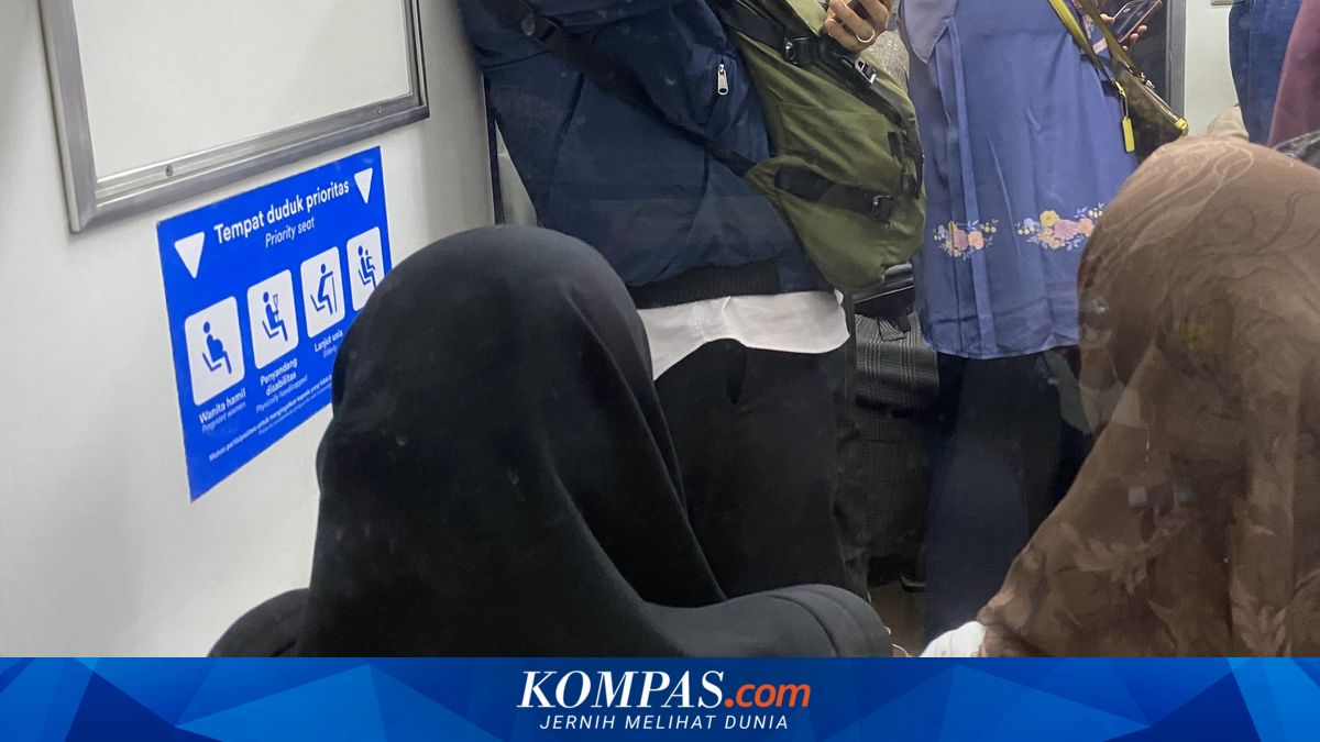 "First Come, First Served?": Who Are Priority Seats on KRL Actually For?