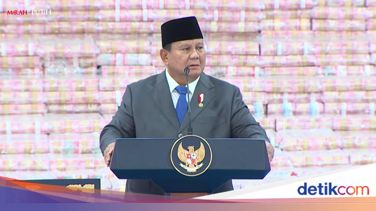 Prabowo: There Are Among Us Those Who Help Those Who Steal State Funds