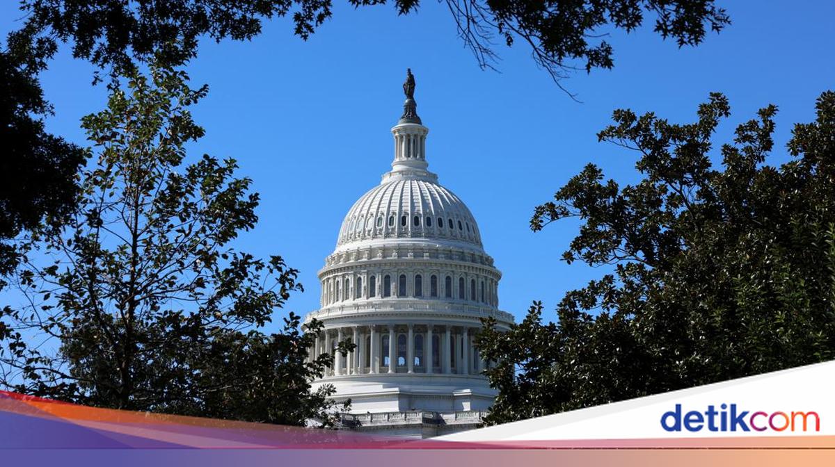 Republican Party Thwarts Democrats' Efforts to Halt US Attacks on Iran