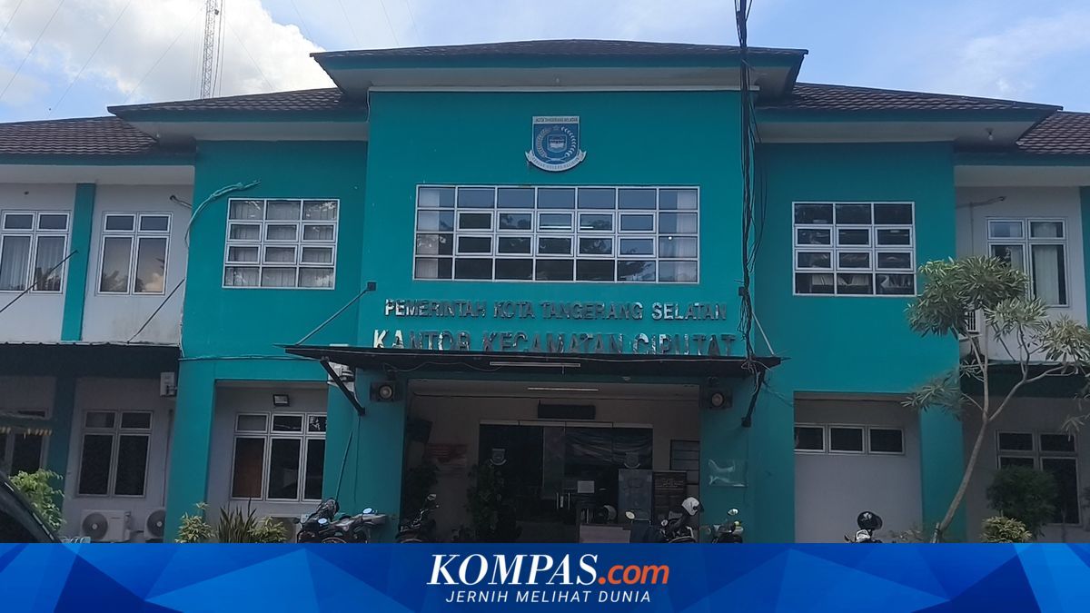 First Day of WFH for Civil Servants in South Tangerang, Ciputat Sub-District Services Remain Open Despite Being Quiet