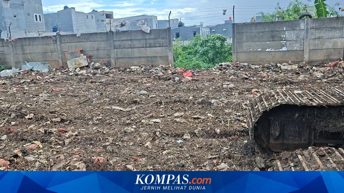 Rubbish Piles at Kramat Jati Main Market Successfully Cleared on Schedule