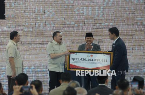 Forestry Law Enforcement: PKH Task Force Deposits Rp11.42 Trillion to State Treasury