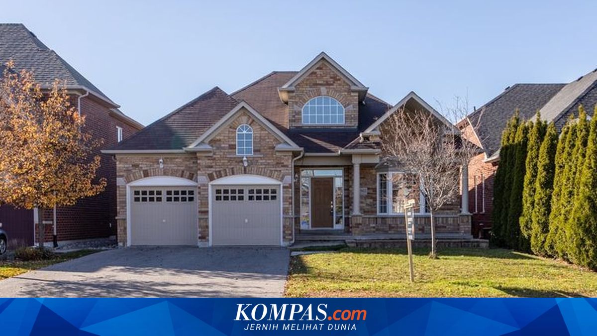 Myth or Fact: Does a Satay Skewer Position Cause House Prices to Drop?