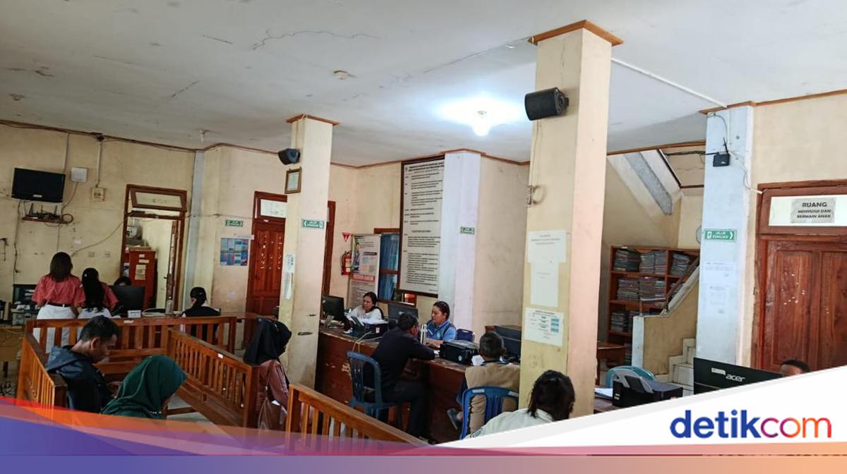 13 Service Units Remain in Office During WFH Implementation in Manggarai Barat Regency