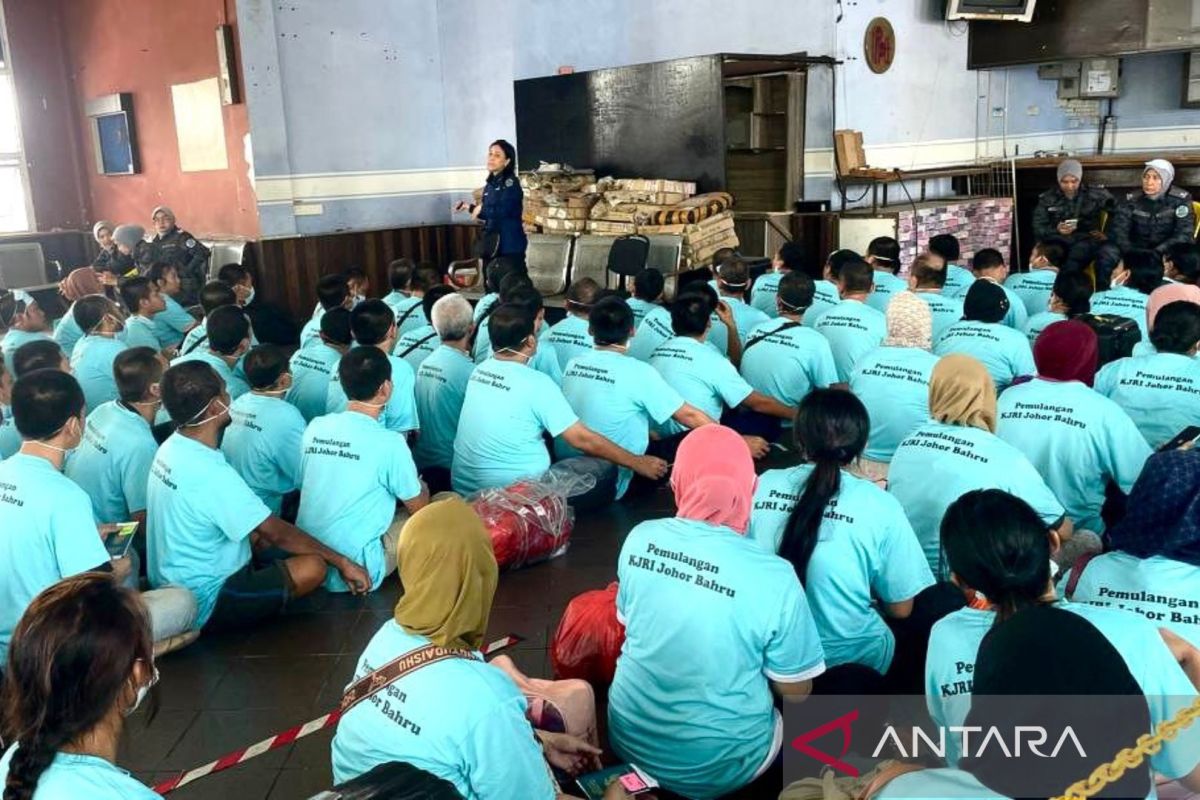 Indonesian Consulate in Johor Repatriates 281 Indonesian Citizens, Several from Vulnerable Groups