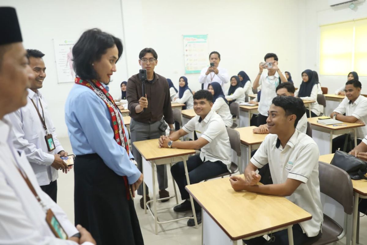 Indonesian government backs Aceh polytechnic to train global nurses