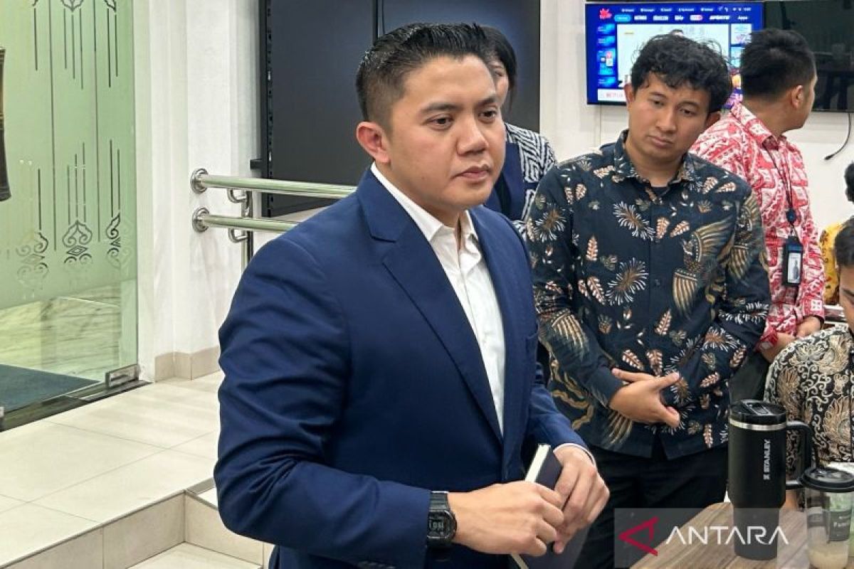 Cabinet Secretary: Palace Respects Search at Ministry of Public Works