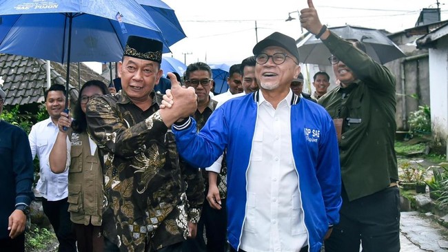 Zulhas Visits SAE Pujon Cooperative, Encourages Milk Production and Downstreaming