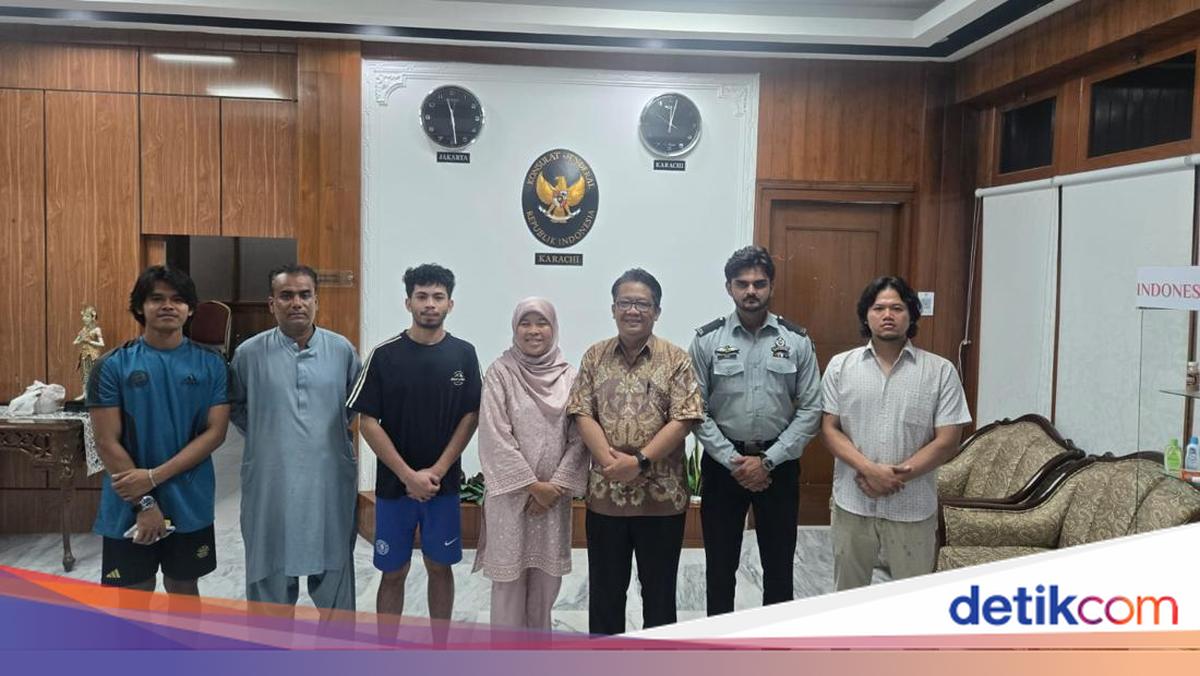 Chronology of Chinese Ship Carrying 3 Indonesian Crew Members Hit by Missile in Pakistan-India Waters