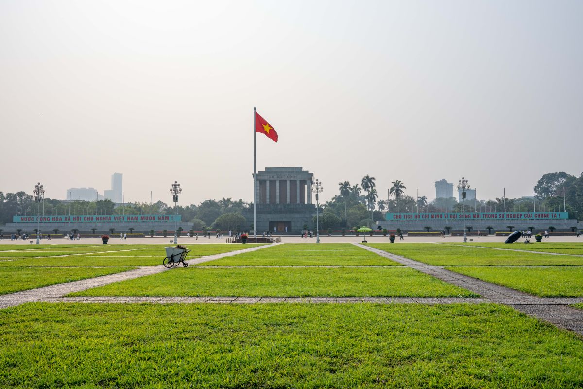 ADB: Vietnam's GDP Projected to Grow 7.2 Percent in 2026