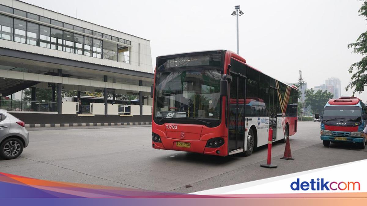 TransJakarta B11 Route Resumes Service to Summarecon Bekasi-Cawang from Today