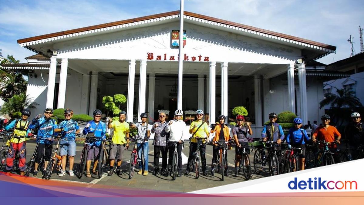 Deputy Interior Minister Appreciates Bogor Civil Servants' WFH, Technology-Based Monitoring