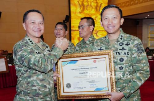 Five TNI Work Units, Including Puspen, Achieve WBK Status