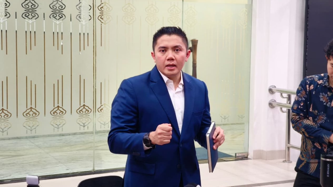 Cabinet Secretary Teddy Affirms Prabowo Government Stability Amid Middle East Turmoil