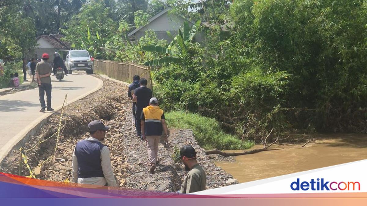 River Overflow Causes Bronjong in Cimoyan, Pandeglang to Subside, PUPR Assures Safety