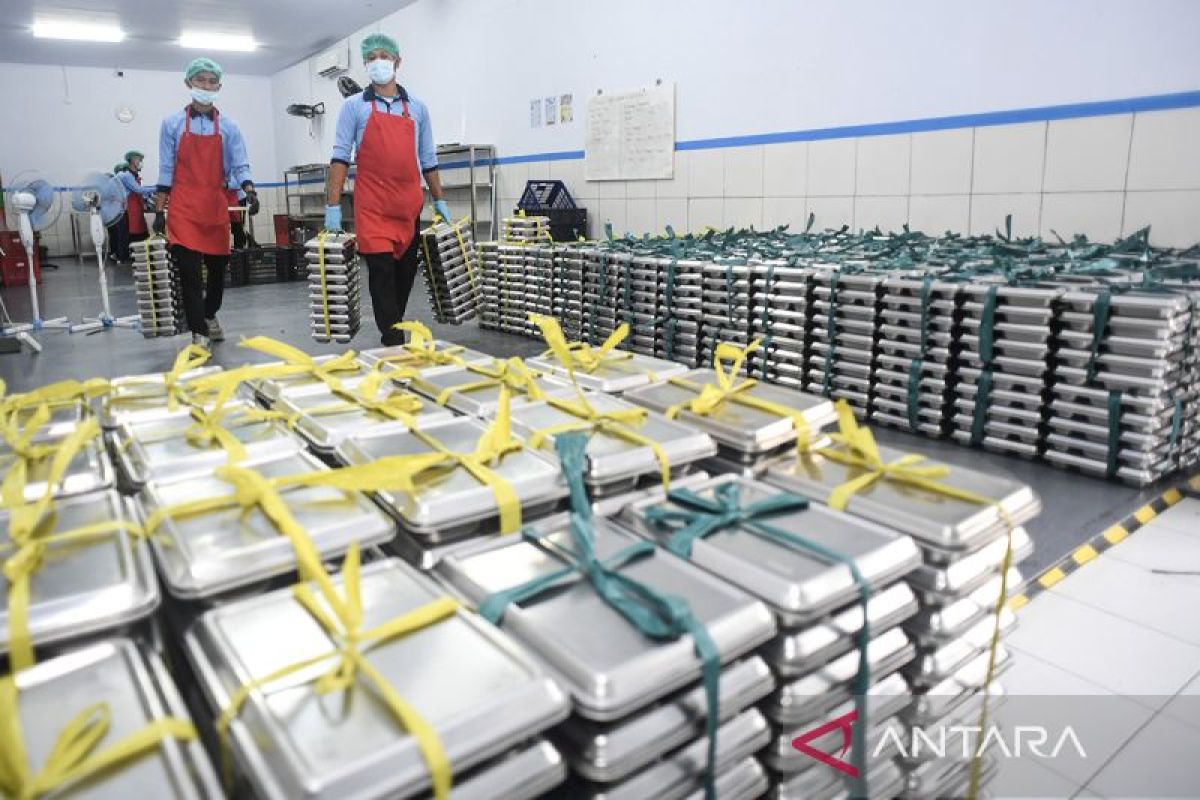 BGN Suspends Hundreds of Nutrition Service Units in Java and Eastern Indonesia Regions