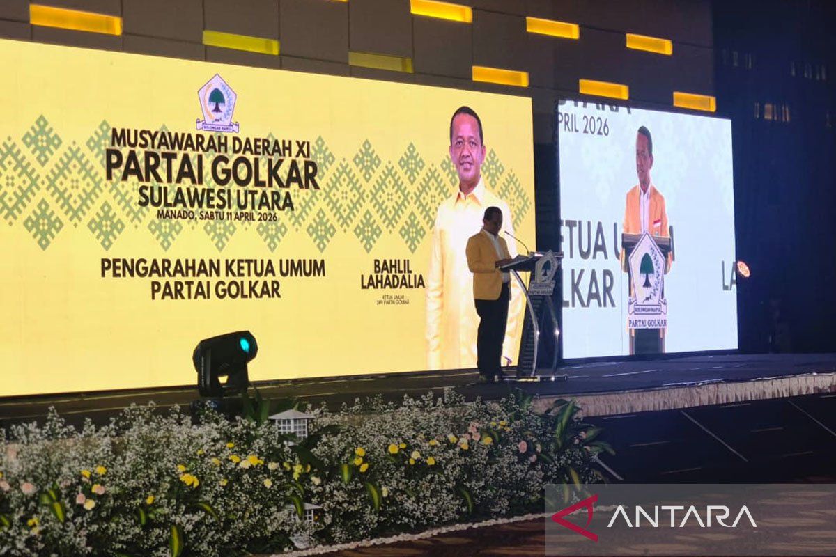 Bahlil Emphasises Party Solidarity at Golkar North Sulawesi Regional Congress