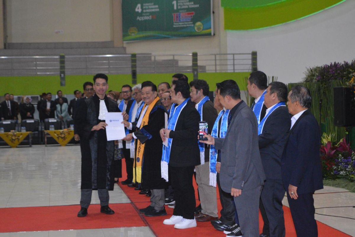 Otto: The key to success for advocates is intelligence and honesty