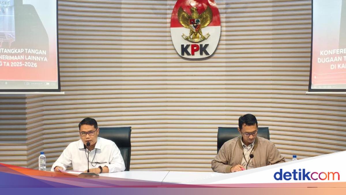 Tulungagung Regent Pressures OPD Officials with Resignation Letters