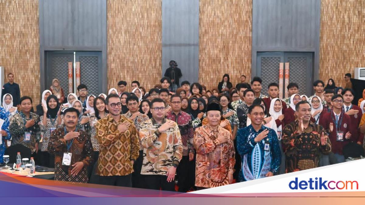 Quiz Competition on the Four Pillars: HNW Urges Gen Z Not to Forget History