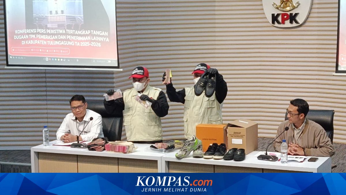 KPK Designates Tulungagung Regent Gatut Sunu as Suspect in Extortion Case