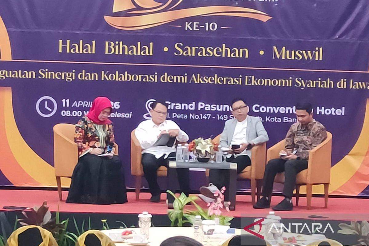 Sharia financial entities in West Java urged to innovate