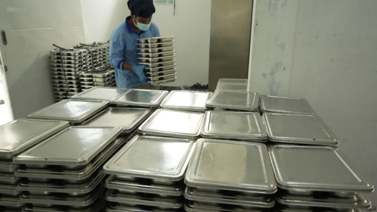 Hundreds of MBG Kitchens from Java to Eastern Regions Temporarily Halted, Here's Why