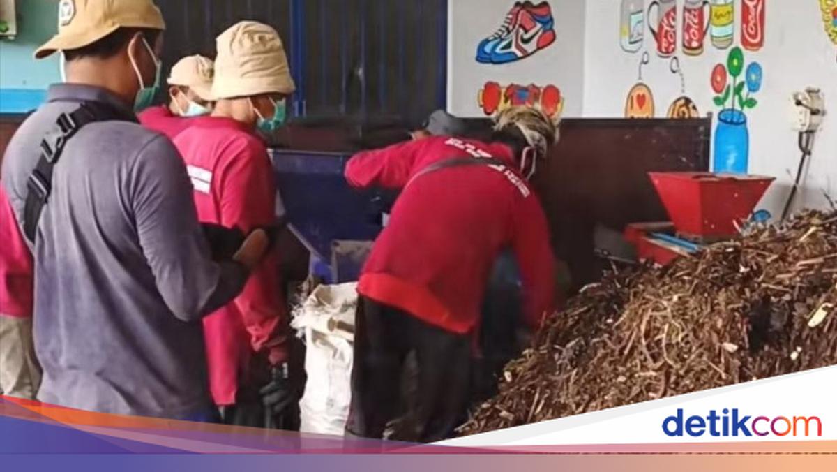 Sorting Waste for Rice: Bongkasa Pertiwi Village Innovation Reduces Waste by 98 Percent