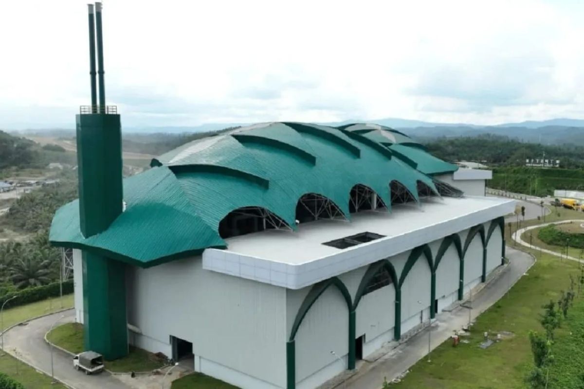 East Kalimantan Provincial Government, OIKN, and Kutai Kartanegara Regency Agree to Convert Waste into Electricity