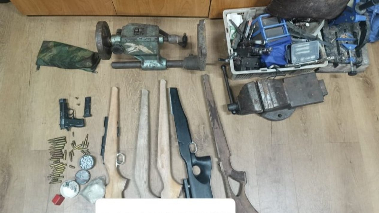 Indonesian Police Arrest Ki Bedil, Expert in Making Illegal Firearms for 20 Years in West Java