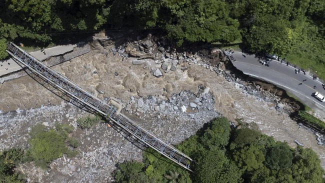 Latest Update on the Lembah Anai Toll Road Construction Project in West Sumatra