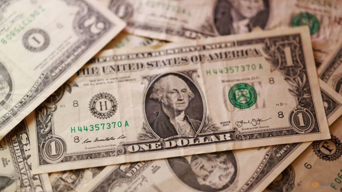 Dollar strengthens as peace talks falter, US blockade of Iran's ports to begin