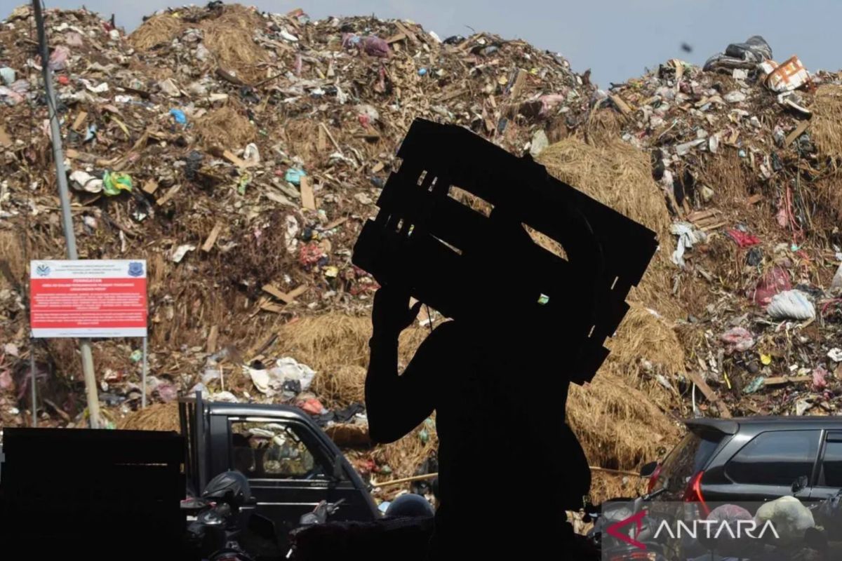 Upstream Sorting is the Key to Improving Waste Management in Jakarta