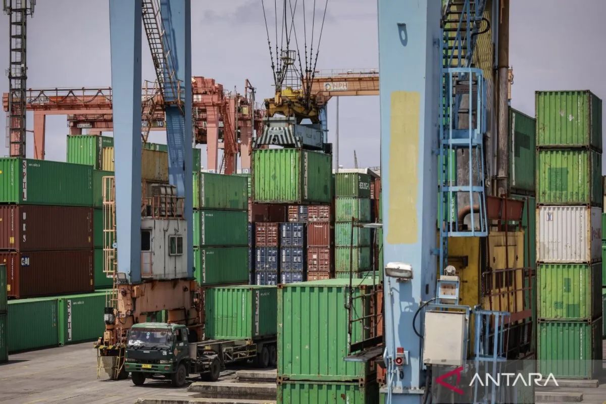 Economist outlines sectors to drive Indonesia's economy beyond 5 percent
