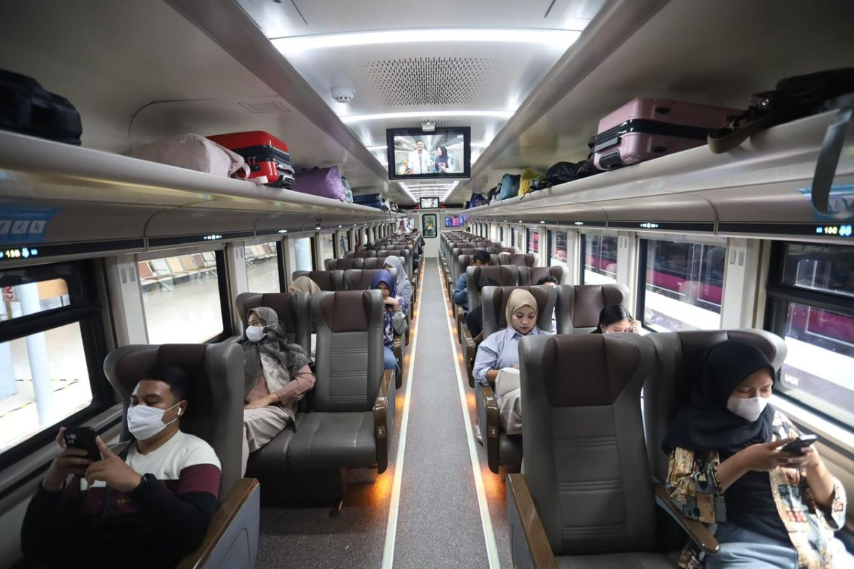 ANTARA Survey: Customer Satisfaction with KAI During Lebaran Return Flow Reaches 91.4 Percent