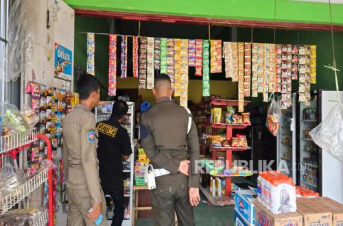 Malili Customs Seize 25,000 Illegal Cigarettes in Joint Operation in Luwu