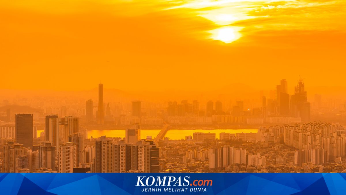 What is the Godzilla El Niño Until October 2026 and How Significant is Its Impact?